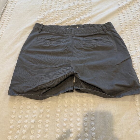Bonobos Men's Grey Khaki Shorts Size 33 - Picture 3 of 3